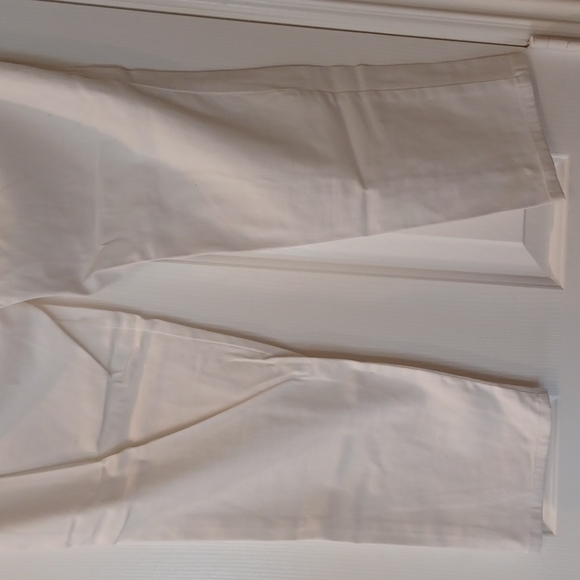*White Capri sz 10 - Picture 7 of 8